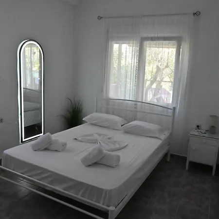 Tatil Evi Efterpi Seaside House Chrysi Ammoudia
